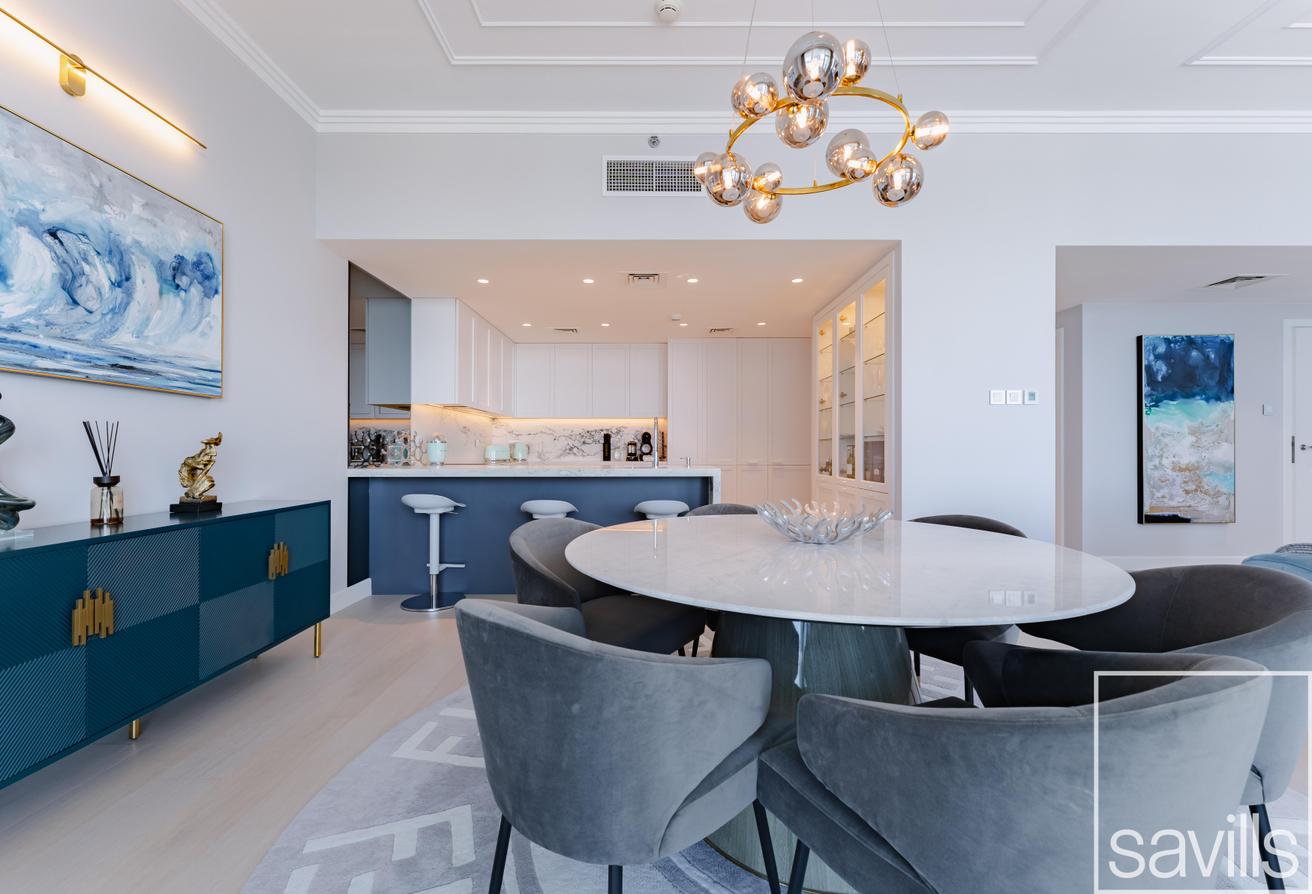 Sea View | High Floor | Upgraded and Furnished photo 5