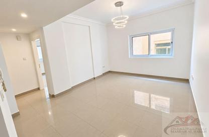 Apartment - 1 - 2 for rent in Muwaileh 29 Building - Muwaileh - Sharjah