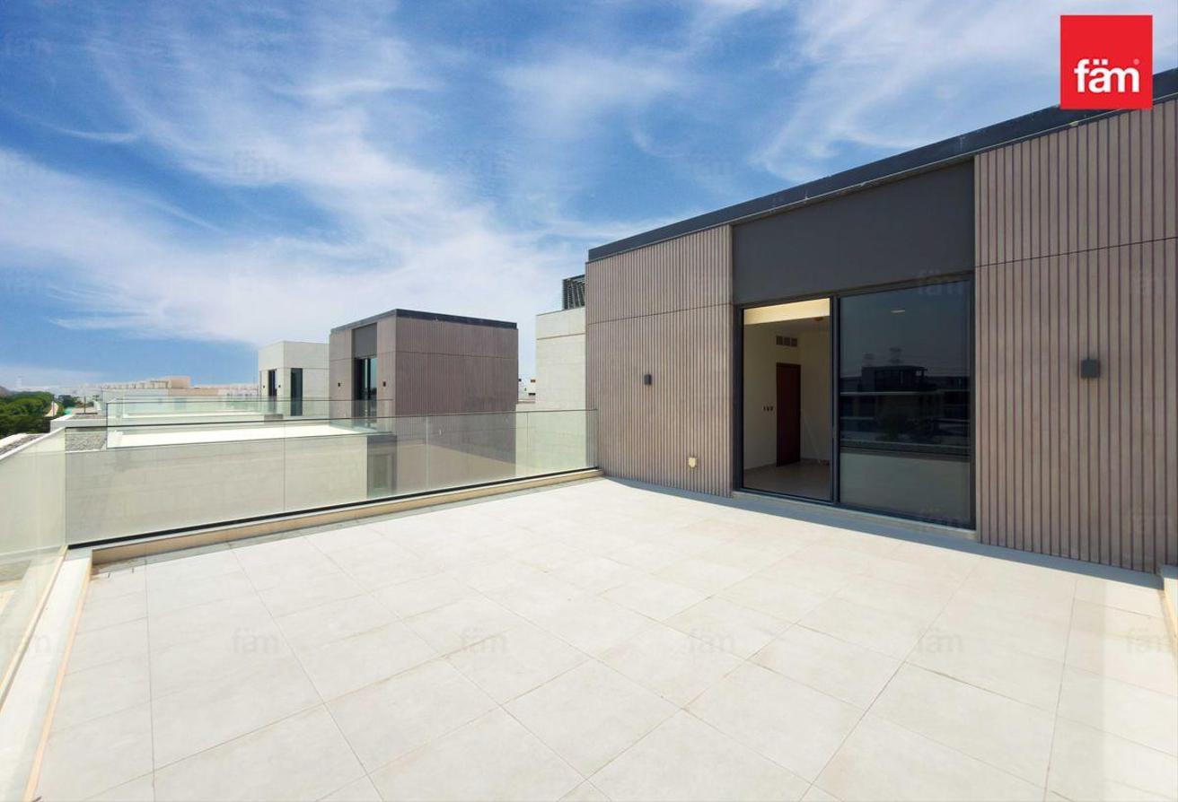 Largest Layout | Park Backing Luxury 4br Villa photo 21