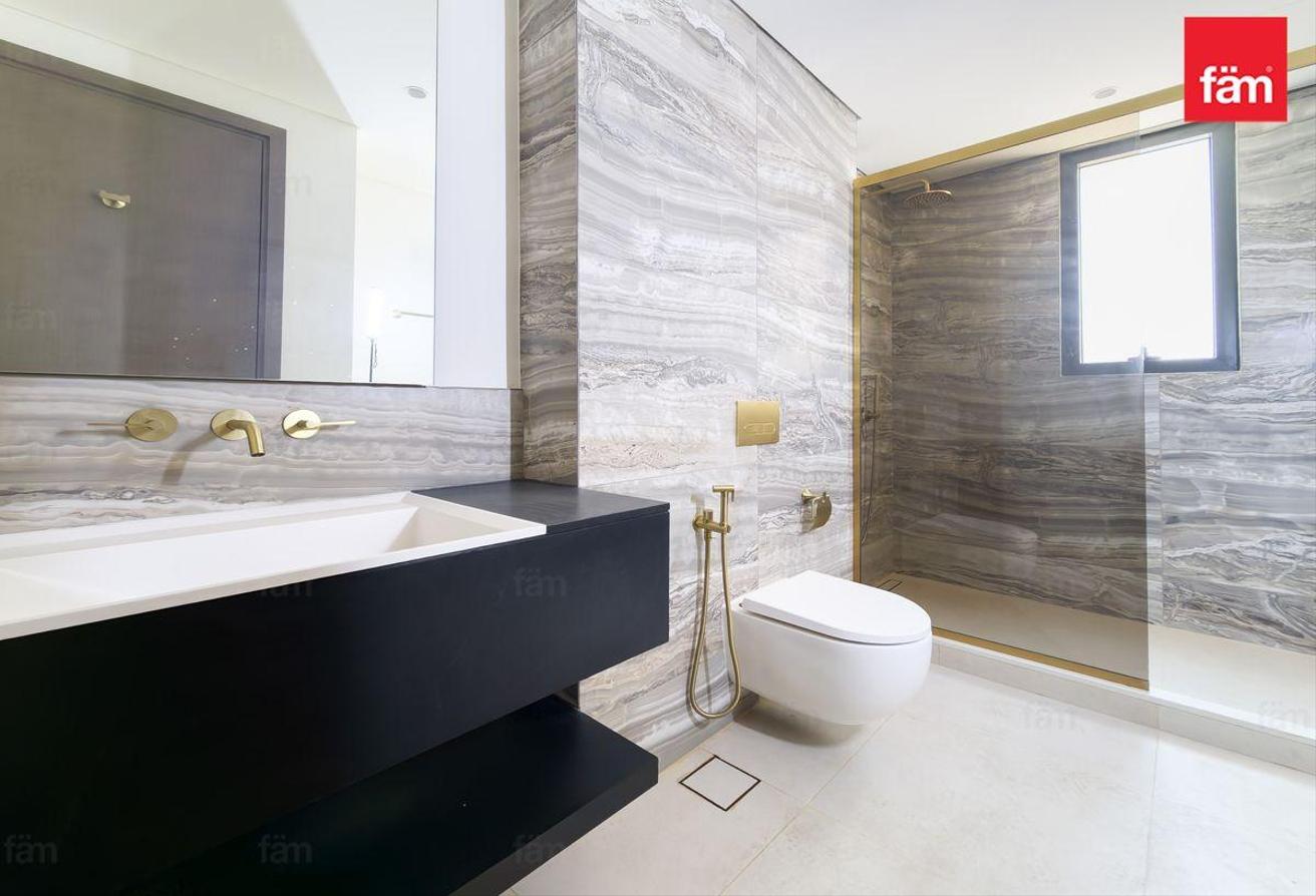 Largest Layout | Park Backing Luxury 4br Villa photo 19