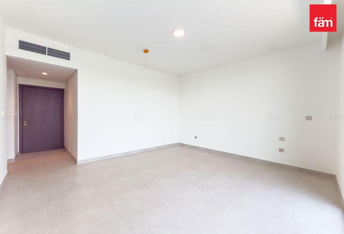 Largest Layout | Park Backing Luxury 4br Villa photo 5