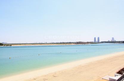 Villa - 4 - 5 for rent in Nalaya Villas - Najmat Abu Dhabi - Al Reem Island - Abu Dhabi Villa - 4 - 5 for rent in Nalaya Villas - Najmat Abu Dhabi - Al Reem Island - Abu Dhabi