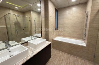 Villa - 4 - 5 for rent in Nalaya Villas - Najmat Abu Dhabi - Al Reem Island - Abu Dhabi Villa - 4 - 5 for rent in Nalaya Villas - Najmat Abu Dhabi - Al Reem Island - Abu Dhabi