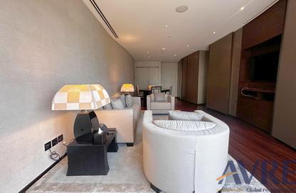 Apartment - 1 Bedroom - 2 Bathrooms for rent in Armani Residence - Burj Khalifa Area - Downtown Dubai - Dubai