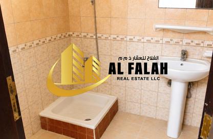 شقة - 1 حمام للايجار في المجرة - الشرق - الشارقة