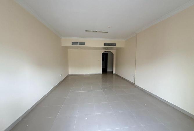 72319947 - Property Image 3