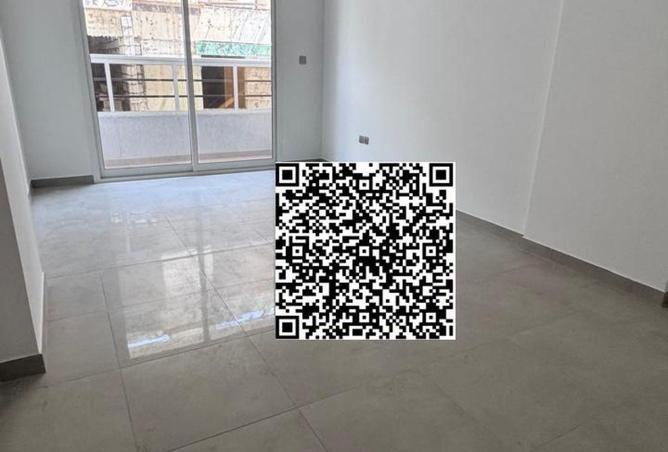 98241670 - Property Image 3