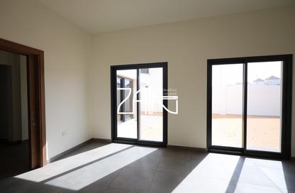 Villa - 5 Bedrooms - 6 Bathrooms for sale in Fay Al Reeman II - Al Shamkha - Abu Dhabi