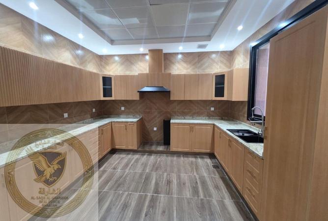 114168700 - Property Image 3