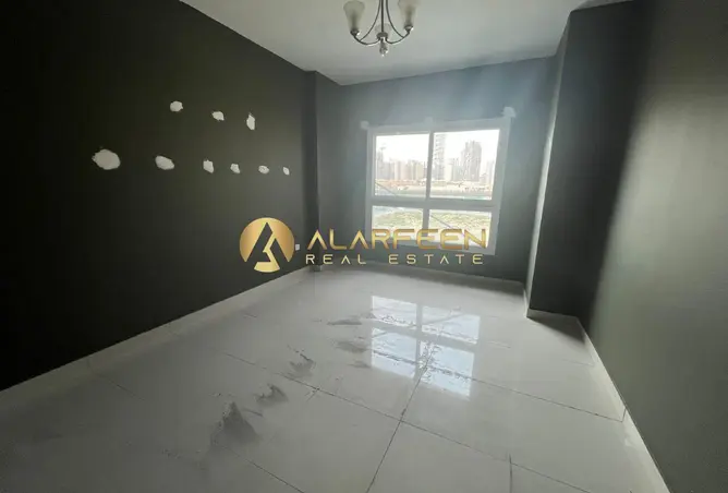 165621300 - Property Image 3