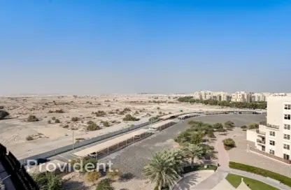 Apartment - 2 Bedrooms - 4 Bathrooms for rent in Remraam - Dubai Apartment - 2 Bedrooms - 4 Bathrooms for rent in Remraam - Dubai