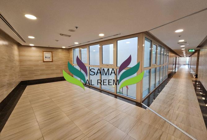 شقة في الجميرا: سكن مميز بمرافق رائعة