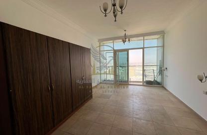 Apartment - Studio - 1 Bathroom for rent in Al Majaz 2 - Al Majaz - Sharjah
