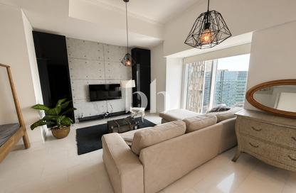 Apartment - Studio - 1 Bathroom for rent in Cayan Tower - Dubai Marina - Dubai