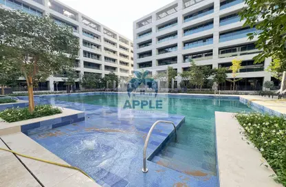 شقة - غرفة نوم - 2 حمامات للبيع في سكون - حي نسيج - الجادة - الشارقة شقة - غرفة نوم - 2 حمامات للبيع في سكون - حي نسيج - الجادة - الشارقة