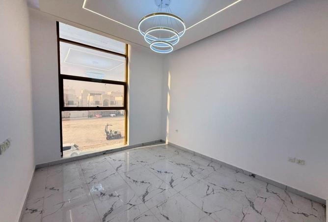 112315608 - Property Image 3