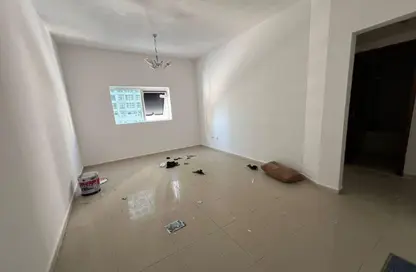 Apartment - 1 Bedroom - 1 Bathroom for rent in New Al Taawun Road - Al Taawun - Sharjah