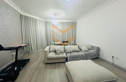 Apartment - 2 Bedrooms - 3 Bathrooms for sale in Lake Shore Tower - JLT Cluster Y - Jumeirah Lake Towers - Dubai