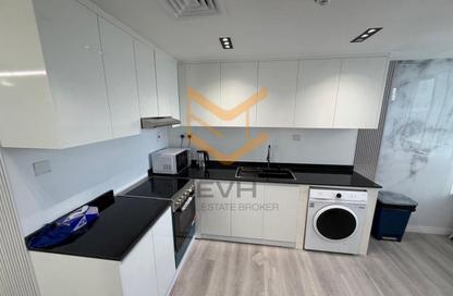 Apartment - 2 Bedrooms - 3 Bathrooms for sale in Lake Shore Tower - JLT Cluster Y - Jumeirah Lake Towers - Dubai