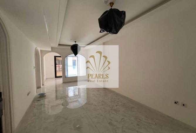 132524355 - Property Main Image