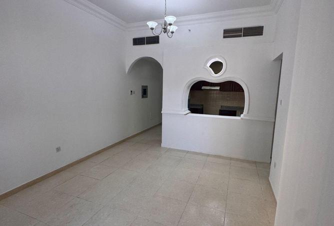 56970137 - Property Image 3