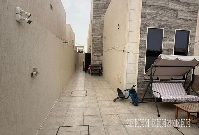 71128154 - Property Image 3