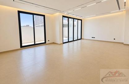 Villa - 5 - 7 for sale in Tilal City B - Tilal City - Sharjah