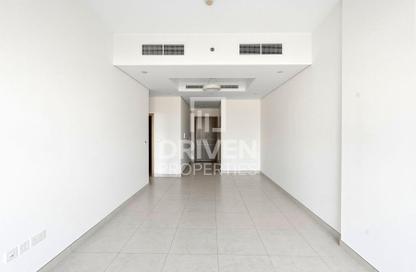 Apartment - 1 Bedroom - 2 Bathrooms for rent in The Bay Residence - Business Bay - Dubai