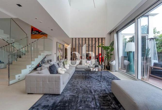 68670248 - Property Image 2