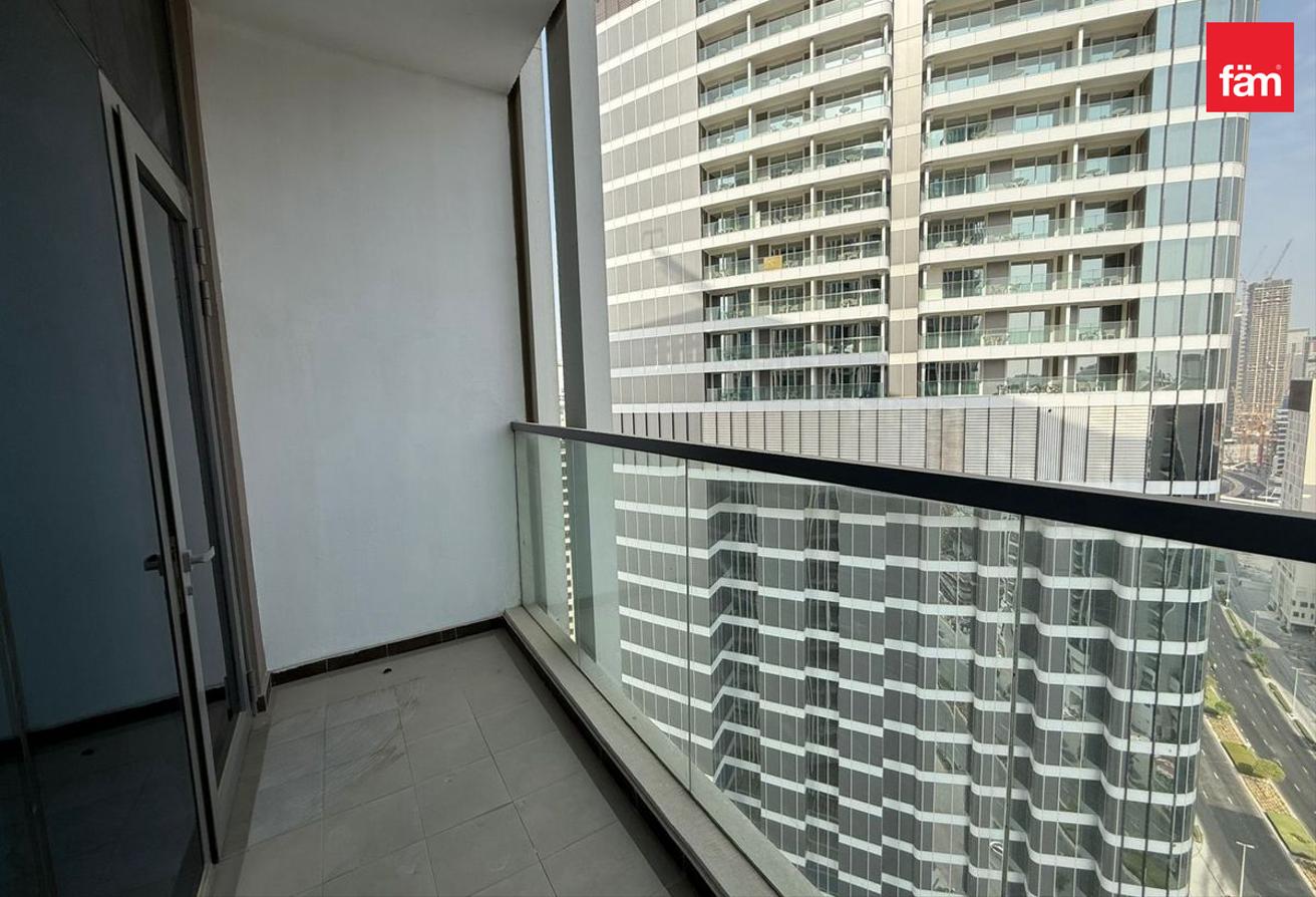 Furnished | High Floor | Multiple Chqs | Viewable photo 10