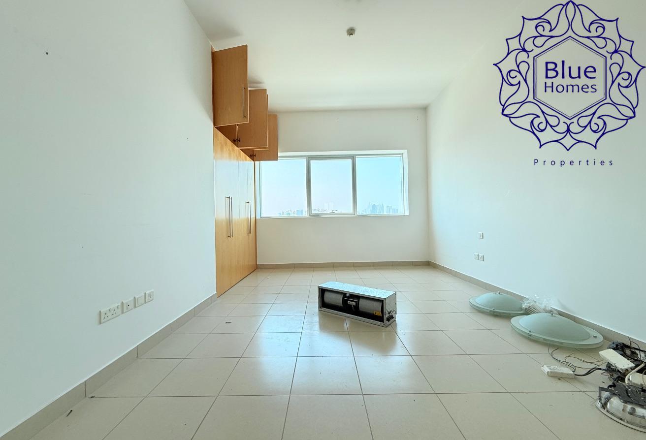 2 BR | High Floor | Best Layout | Chiller free photo 8