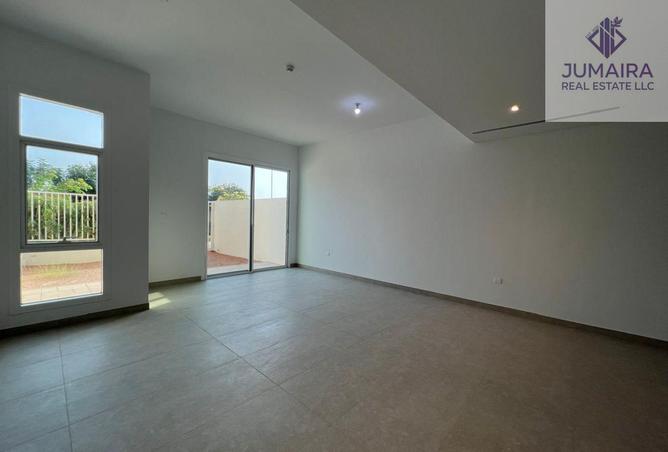 Granada 11 | Spacious 2BR+Maid’s | Private Garden