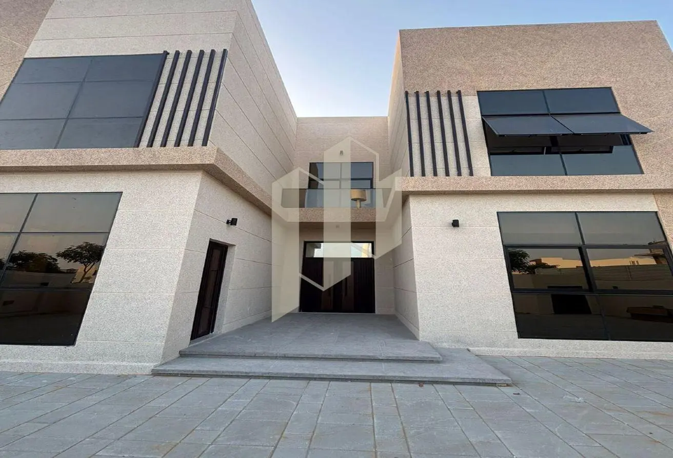 153293952 - Property Main Image