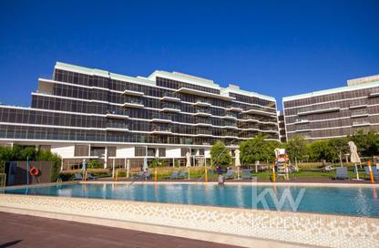Apartment - 1 Bedroom - 2 Bathrooms for sale in The 8 - The Crescent - Palm Jumeirah - Dubai