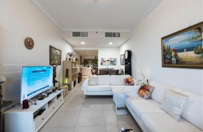 Apartment - 3 Bedrooms - 3 Bathrooms for sale in Janayen Avenue - Mirdif Hills - Mirdif - Dubai
