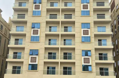 Apartment - 1 Bedroom - 2 Bathrooms for sale in Al Amira Village - Al Yasmeen - Ajman