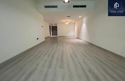 Apartment - 3 Bedrooms - 3 Bathrooms for rent in Millennium Executive Tower - Sheikh Zayed Road - Dubai