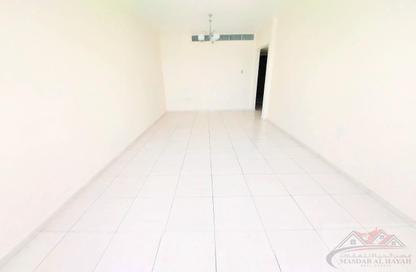 Apartment - 1 Bedroom - 2 Bathrooms for rent in Al Nahda Residential Complex - Al Nahda - Sharjah Apartment - 1 Bedroom - 2 Bathrooms for rent in Al Nahda Residential Complex - Al Nahda - Sharjah