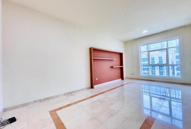 75035442 - Property Image 3