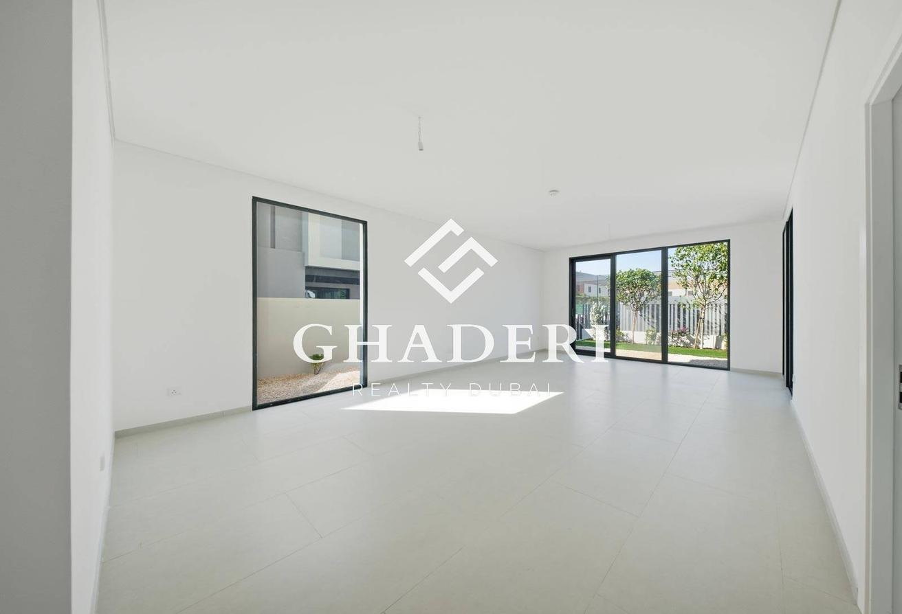 Brand New | Huge Plot | Brand New photo 4