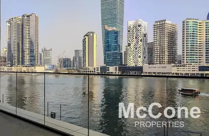 Apartment - 2 Bedrooms - 3 Bathrooms for rent in Peninsula Five - Peninsula - Business Bay - Dubai