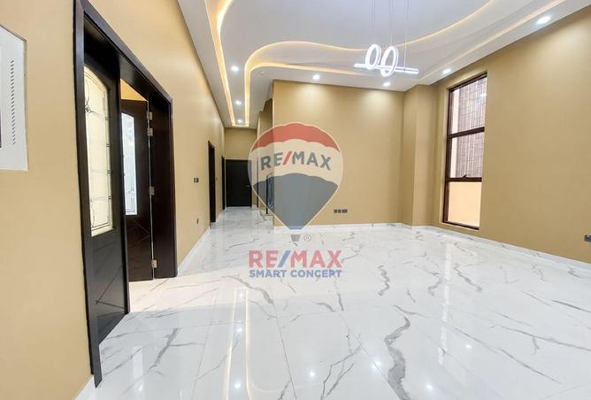145082027 - Property Image 2