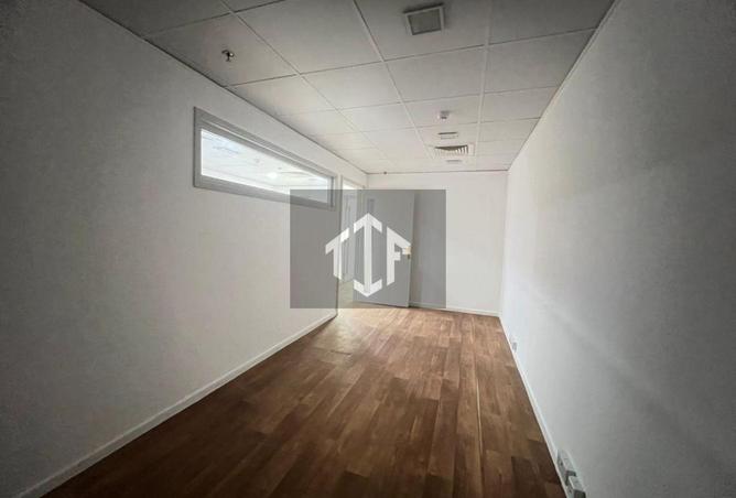 64034914 - Property Main Image