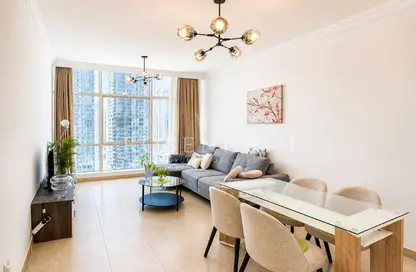 Apartment - 1 Bedroom - 2 Bathrooms for rent in MAG 218 - Dubai Marina - Dubai