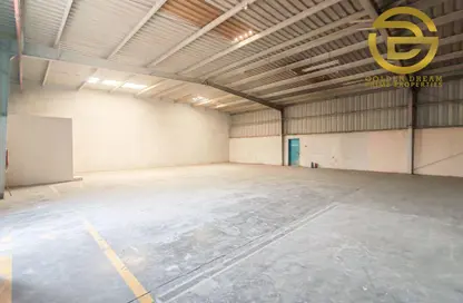Warehouse - Studio - 1 Bathroom for rent in Al Quoz Industrial Area 4 - Al Quoz Industrial Area - Al Quoz - Dubai