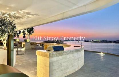 Apartment - 1 Bedroom - 1 Bathroom for sale in Grand Bleu Tower 2 - EMAAR Beachfront - Dubai Harbour - Dubai