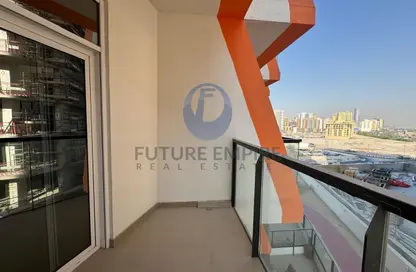 شقة - غرفة نوم - 2 حمامات للايجار في بوابة بن غاطي - الجداف - دبي