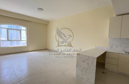 Apartment - 2 - 4 for rent in Al Watan Tower - Ajman Corniche Road - Ajman Apartment - 2 - 4 for rent in Al Watan Tower - Ajman Corniche Road - Ajman
