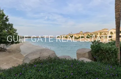 فيلا - 4 غرف نوم - 5 حمامات للايجار في F القناه المائية سعفة - فيلات القناة المائية - نخلة جميرا - دبي