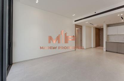 Apartment - 1 - 2 for rent in Binghatti Ivory - Dubai Healthcare City 2 - Al Jaddaf - Dubai